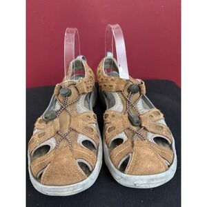Privo by Clarks Tan Suede Fisherman Sandals Bungee Closure Womens 8.5M 38045